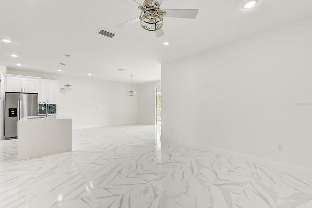 3889 WALKER ROAD, Apopka, FL 32703
