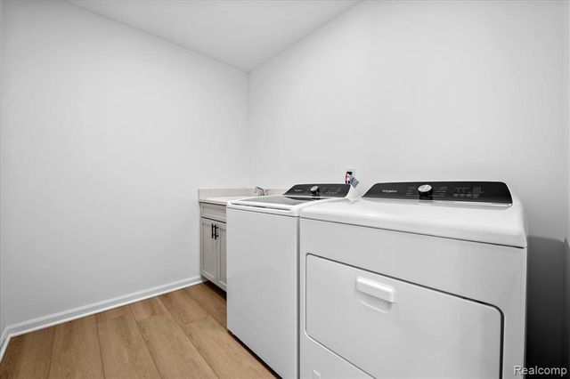 10633 Barrett, Plymouth, MI 48170