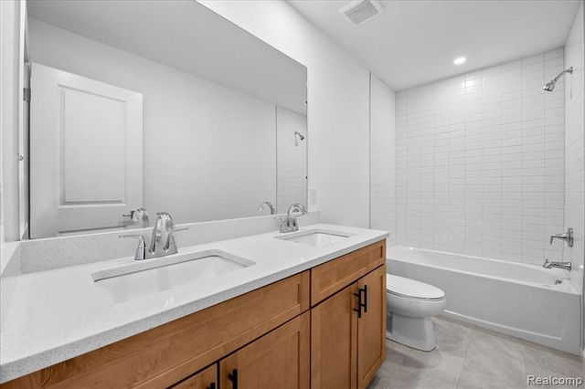 10633 Barrett, Plymouth, MI 48170