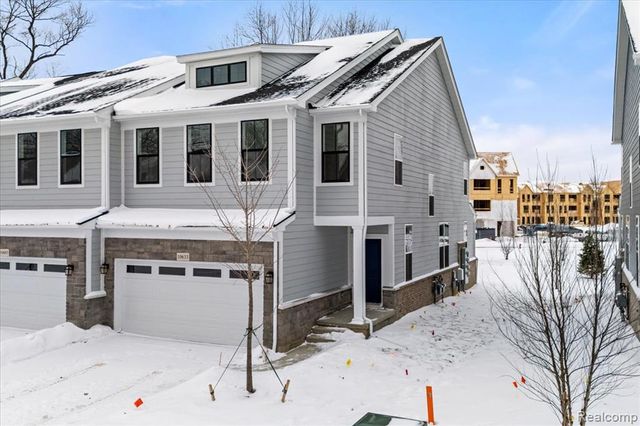 10633 Barrett, Plymouth, MI 48170
