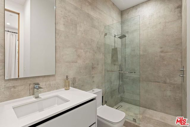 4527 Simpson Avenue, Studio City, CA 91607