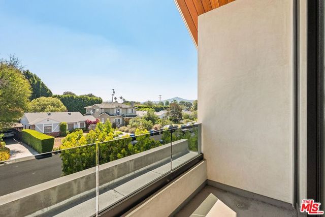 4527 Simpson Avenue, Studio City, CA 91607