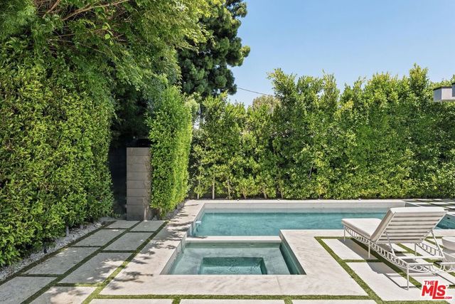 4527 Simpson Avenue, Studio City, CA 91607
