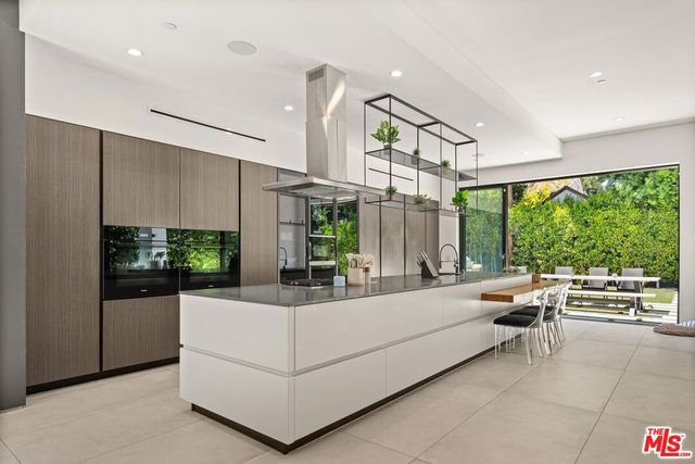 4527 Simpson Avenue, Studio City, CA 91607