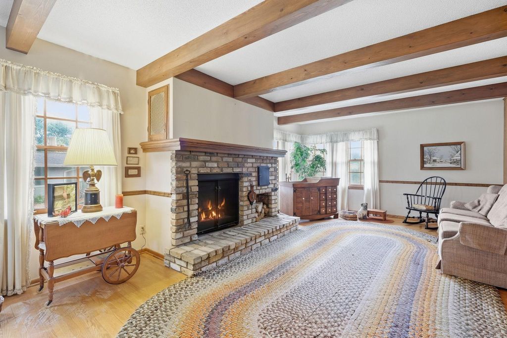 1750 Crestridge Lane, Eagan, MN 55122 — photo 4