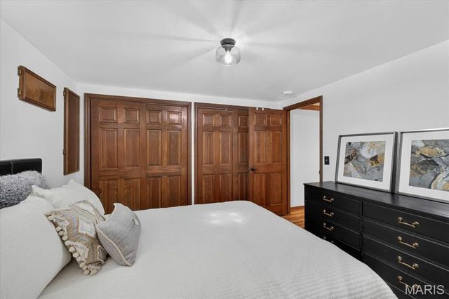 15673 Coventry Farm Drive, Chesterfield, MO 63017