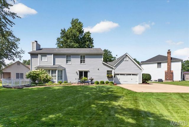 15673 Coventry Farm Drive, Chesterfield, MO 63017