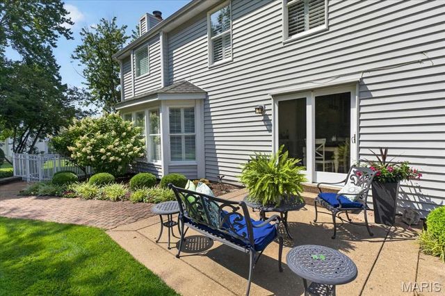 15673 Coventry Farm Drive, Chesterfield, MO 63017
