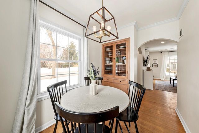 2210 N 107th STREET, Wauwatosa, WI 53226