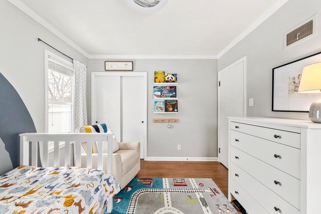 2210 N 107th STREET, Wauwatosa, WI 53226