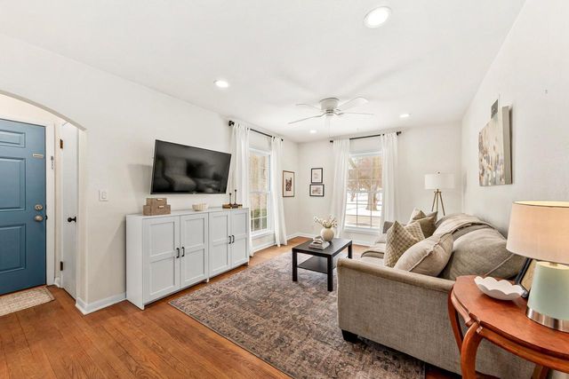 2210 N 107th STREET, Wauwatosa, WI 53226