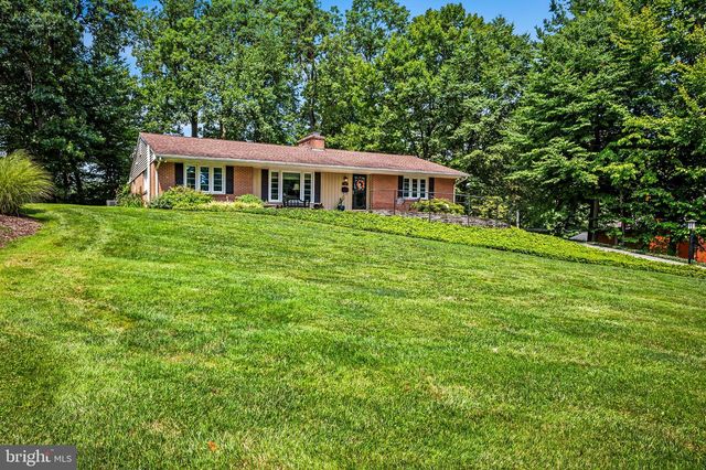206 CHARMUTH RD, Lutherville Timonium, MD 21093