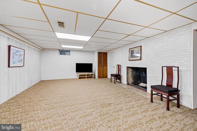 206 CHARMUTH RD, Lutherville Timonium, MD 21093