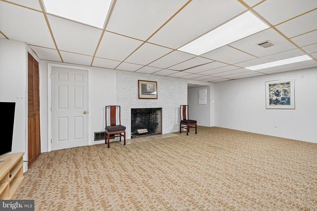 206 CHARMUTH RD, Lutherville Timonium, MD 21093