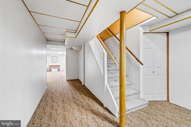 206 CHARMUTH RD, Lutherville Timonium, MD 21093