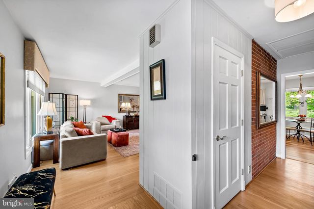 206 CHARMUTH RD, Lutherville Timonium, MD 21093