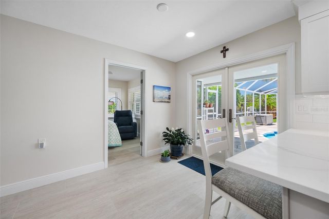 5000 VENETIAN BOULEVARD NE, St Petersburg, FL 33703