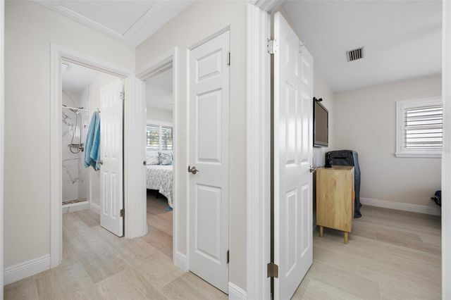 5000 VENETIAN BOULEVARD NE, St Petersburg, FL 33703