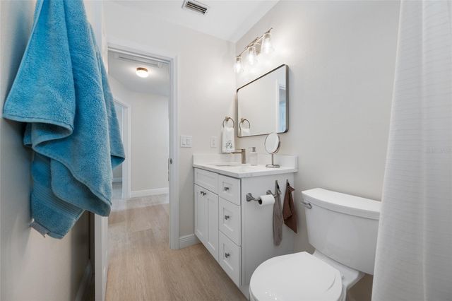 5000 VENETIAN BOULEVARD NE, St Petersburg, FL 33703