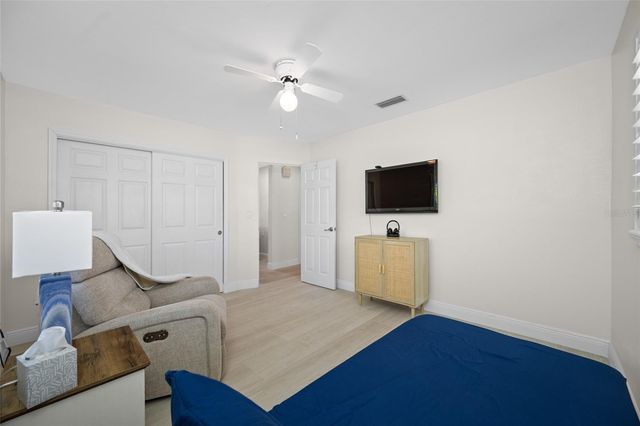 5000 VENETIAN BOULEVARD NE, St Petersburg, FL 33703