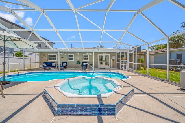 5000 VENETIAN BOULEVARD NE, St Petersburg, FL 33703