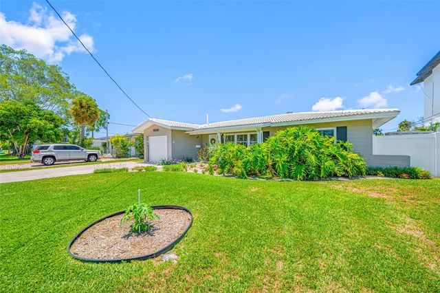 5000 VENETIAN BOULEVARD NE, St Petersburg, FL 33703