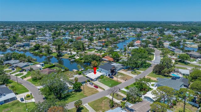 5000 VENETIAN BOULEVARD NE, St Petersburg, FL 33703