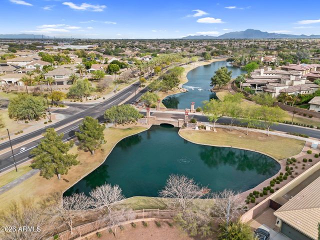 4173 S ETHAN Place, Chandler, AZ 85248