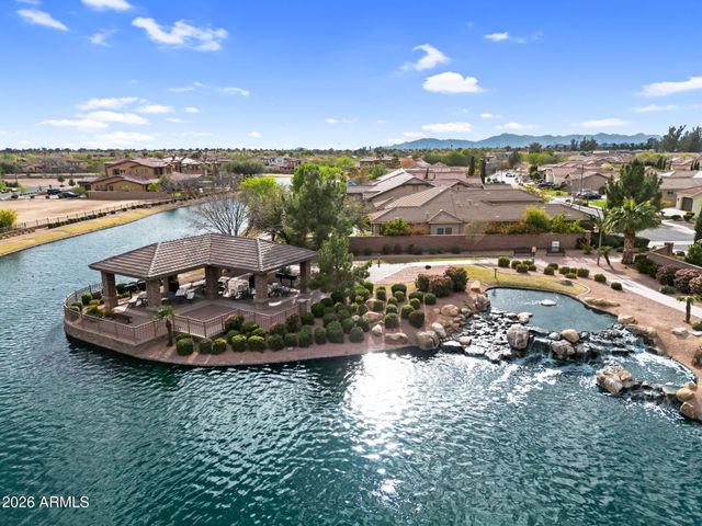 4173 S ETHAN Place, Chandler, AZ 85248