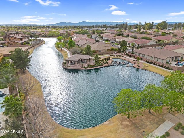 4173 S ETHAN Place, Chandler, AZ 85248