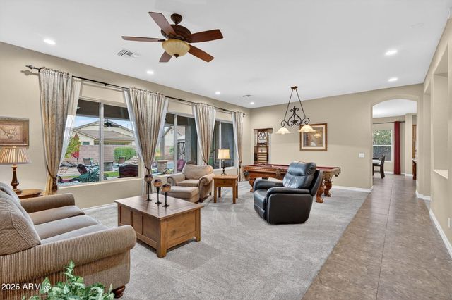 4173 S ETHAN Place, Chandler, AZ 85248