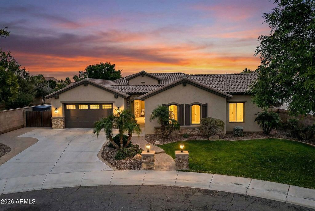 4173 S ETHAN Place, Chandler, AZ 85248