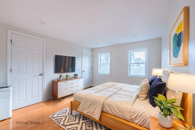 15424 13th Avenue, Beechhurst, NY 11357