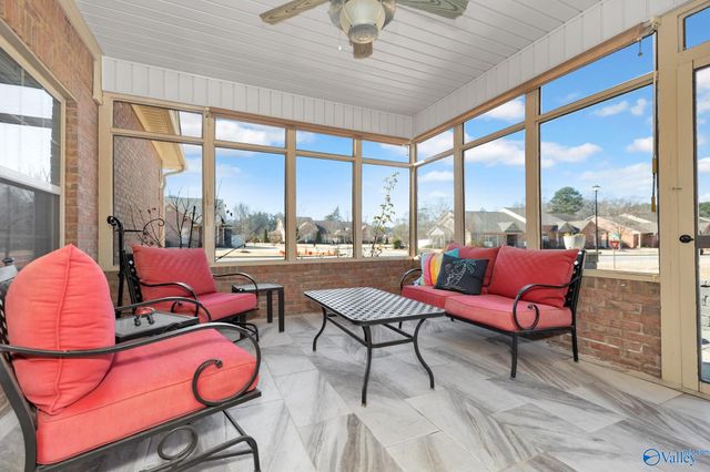 80 Jackson Way, Decatur, AL 35603