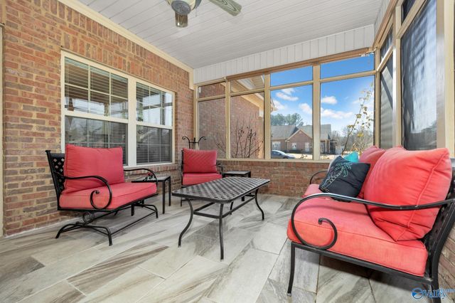 80 Jackson Way, Decatur, AL 35603