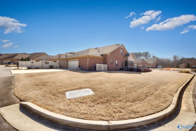 80 Jackson Way, Decatur, AL 35603