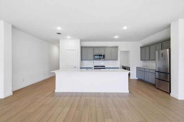 1212 Nuevo Rancho Lane, Fort Worth, TX 76052