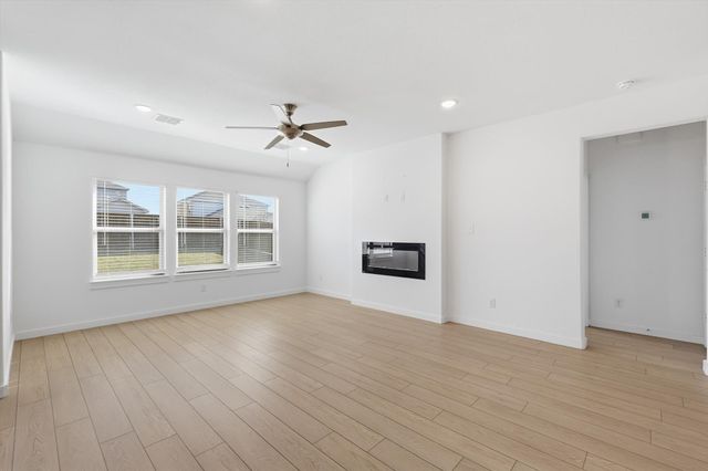 1212 Nuevo Rancho Lane, Fort Worth, TX 76052