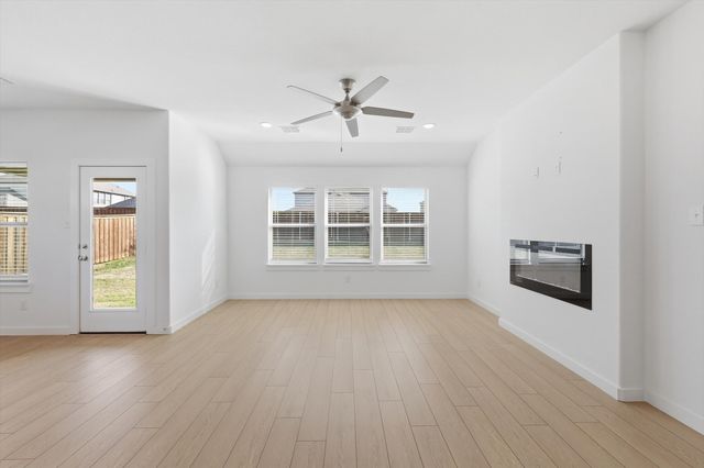 1212 Nuevo Rancho Lane, Fort Worth, TX 76052