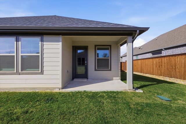 1212 Nuevo Rancho Lane, Fort Worth, TX 76052