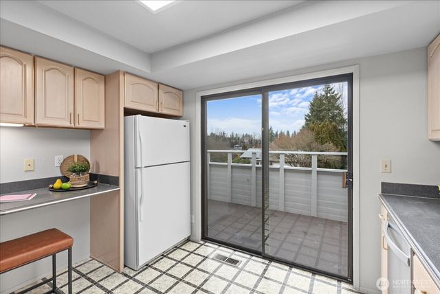 5207 154th Avenue NE, Redmond, WA 98052