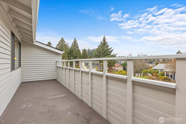 5207 154th Avenue NE, Redmond, WA 98052