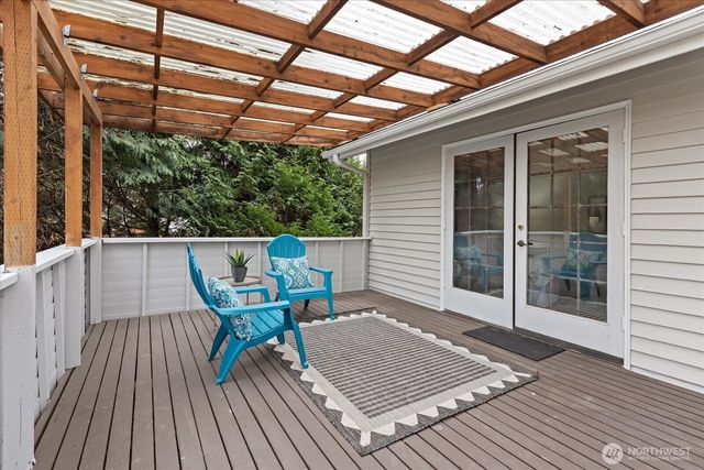 5207 154th Avenue NE, Redmond, WA 98052