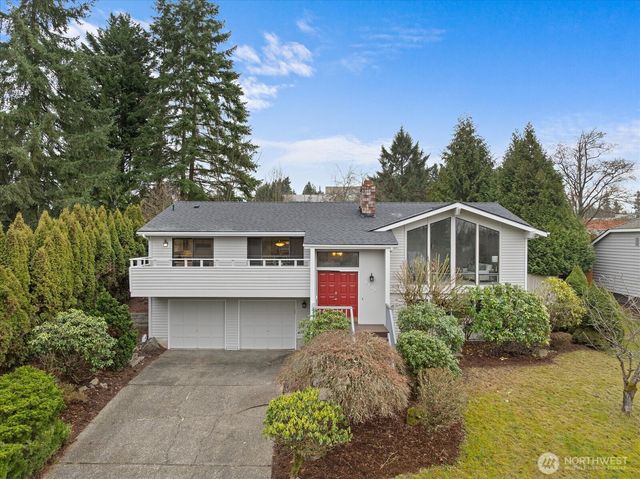 5207 154th Avenue NE, Redmond, WA 98052