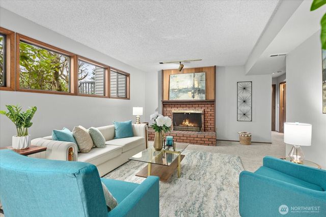 5207 154th Avenue NE, Redmond, WA 98052