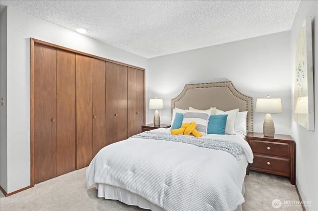 5207 154th Avenue NE, Redmond, WA 98052