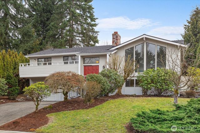 5207 154th Avenue NE, Redmond, WA 98052