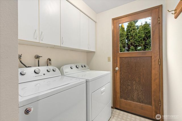 5207 154th Avenue NE, Redmond, WA 98052