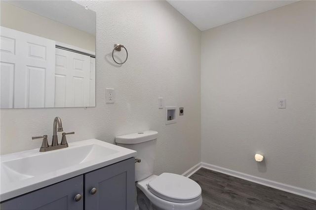 7606 Woodson Road, Raytown, MO 64138