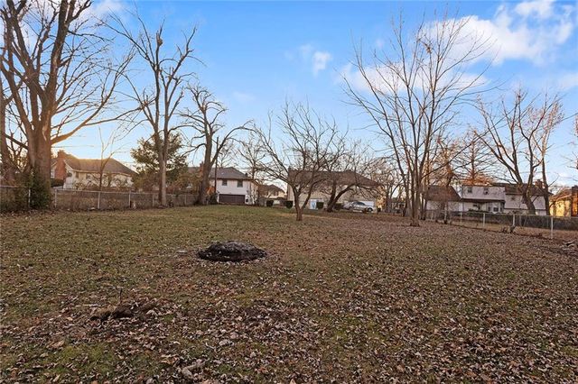 7606 Woodson Road, Raytown, MO 64138